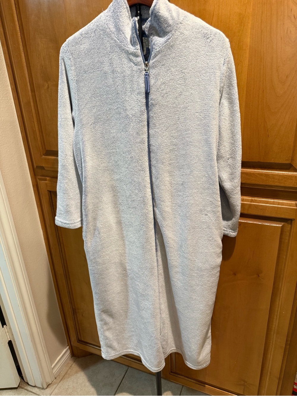 OSCAR DE LA RENTA S/M Fleece Full Zip Robe Housecoat Plush
Pockets Sherpa